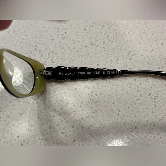 Betsey Johnson Harajuku Flower Eyeglass Frames β Black & Green Cat Eye with case - Picture 2 of 11